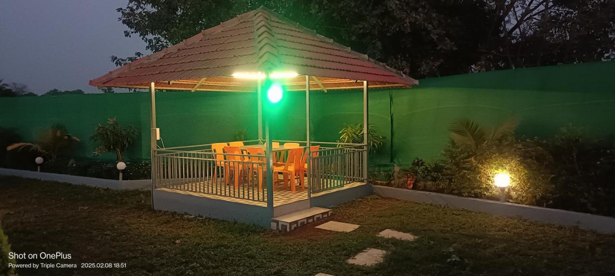 Pezari Sunrise Farmhouse מראה חיצוני תמונה